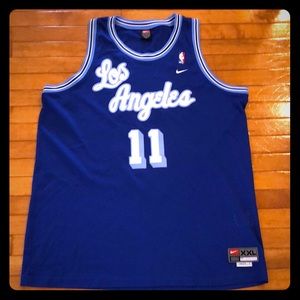 Los Angeles Lakers Jersey - Karl Malone #11